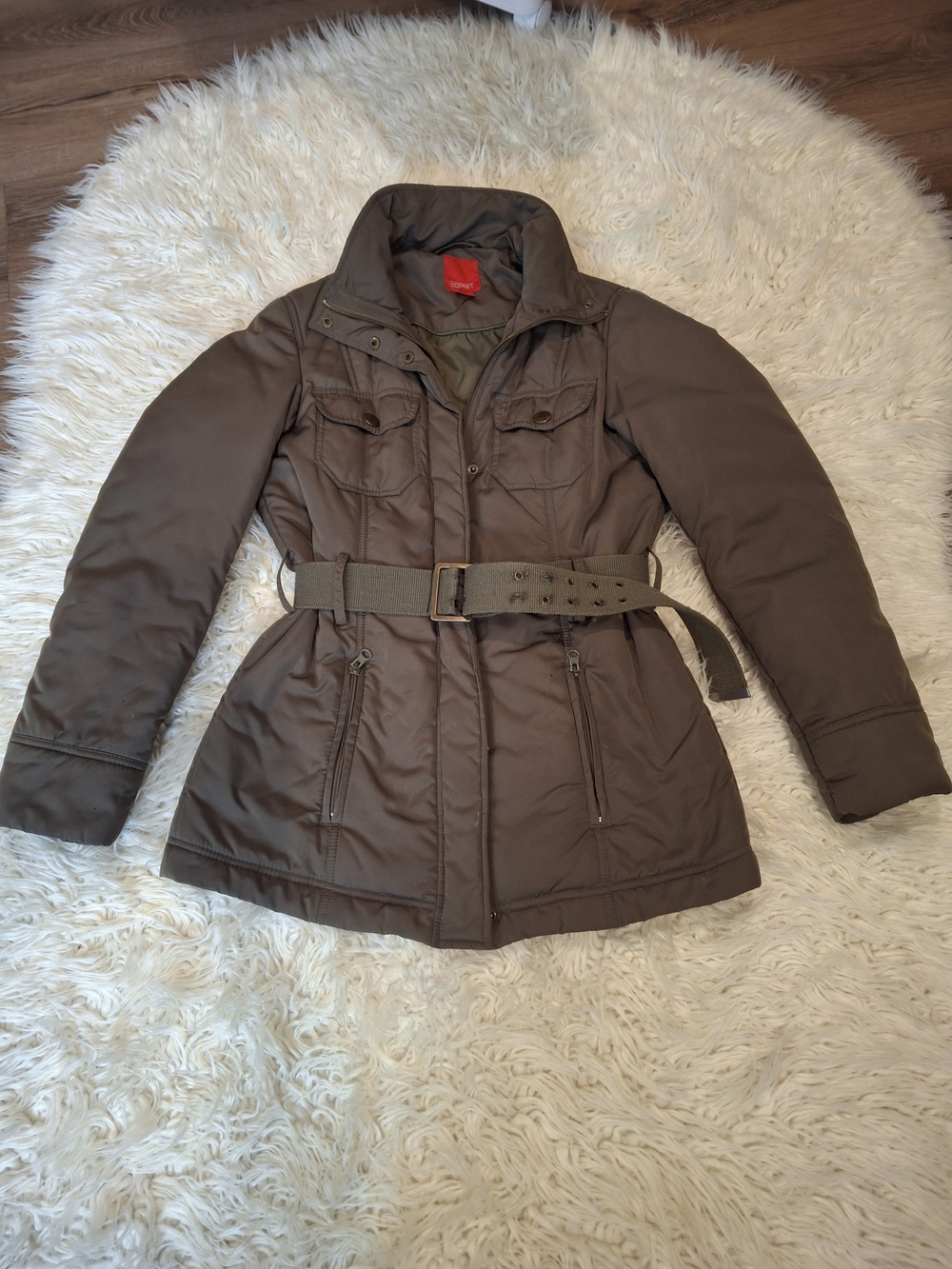 Esprit Quilted Belted Puffer Jacket in Military Green Size S